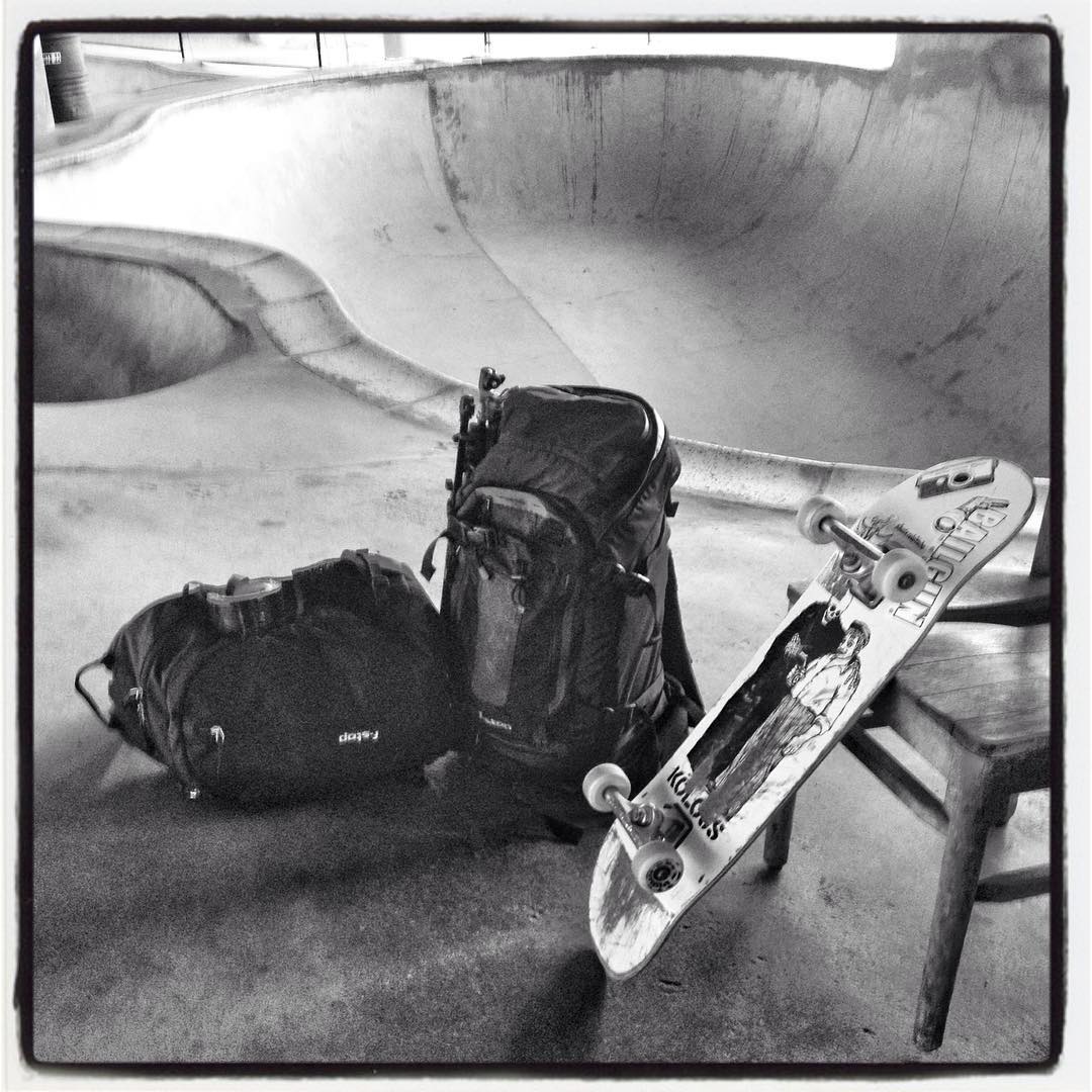 Traveling with F-Stop bags always gets the job done. Best bags for a photo/skate trip @fstopgear @koloss_skateboards