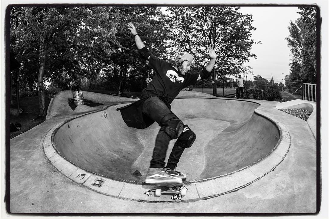Txus with a lipslide at the North Brigade skatepark in Cologne. @ortxustrops.com